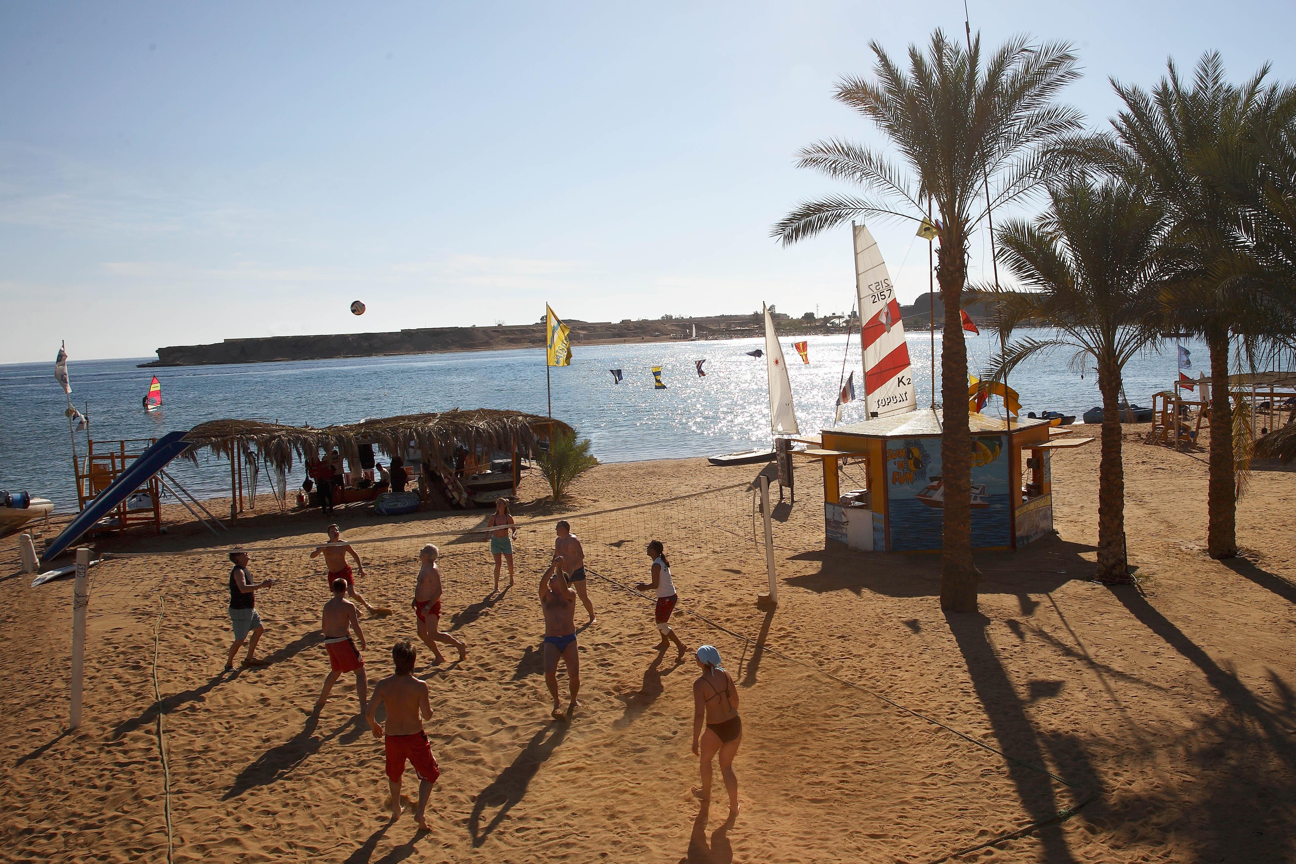 Iberotel Palace - Adults Friendly 16 Years Plus Sharm el-Sheikh Exterior foto Tourists on the beach of El Alamein