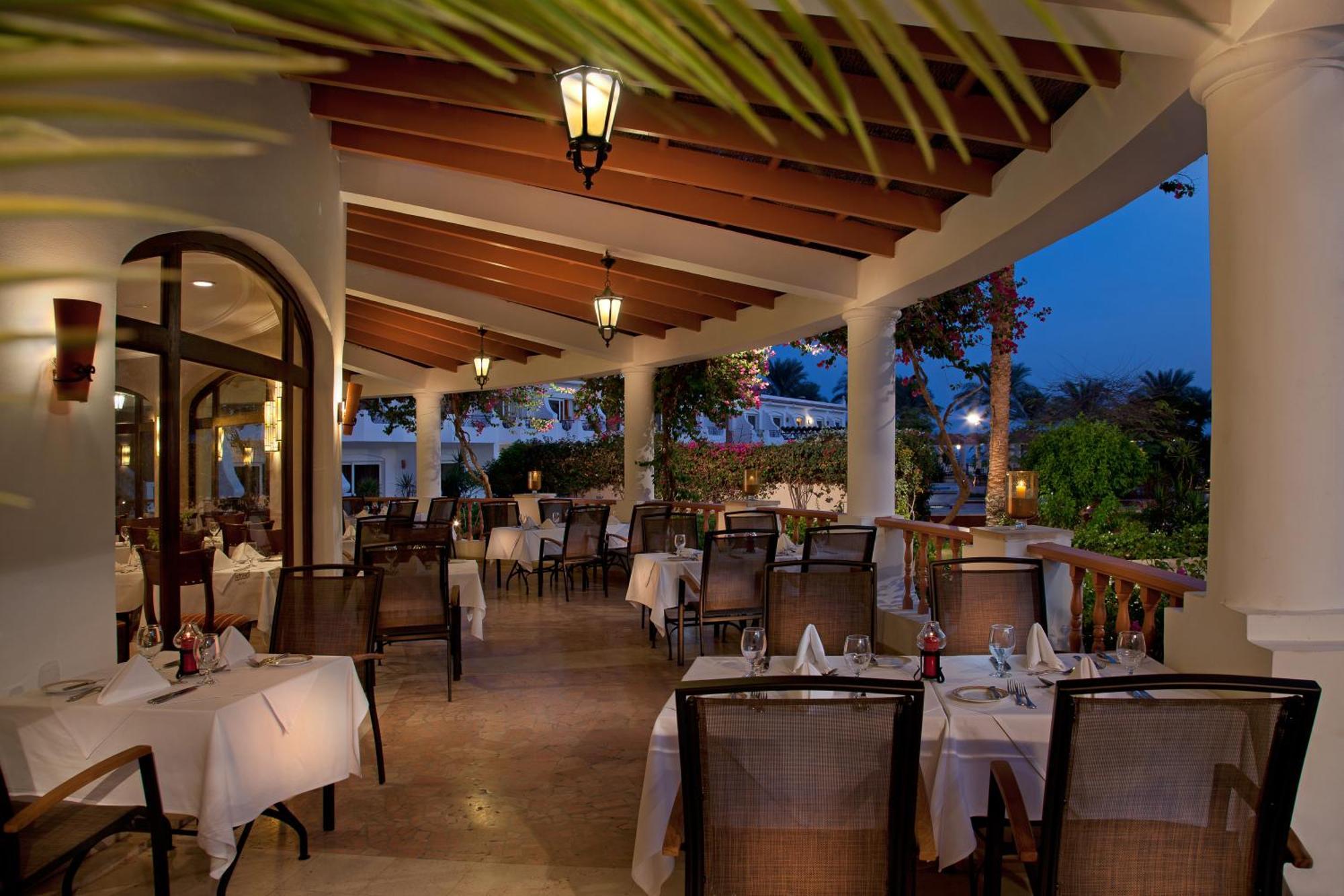 Iberotel Palace - Adults Friendly 16 Years Plus Sharm el-Sheikh Restaurant foto The restaurant at the hotel