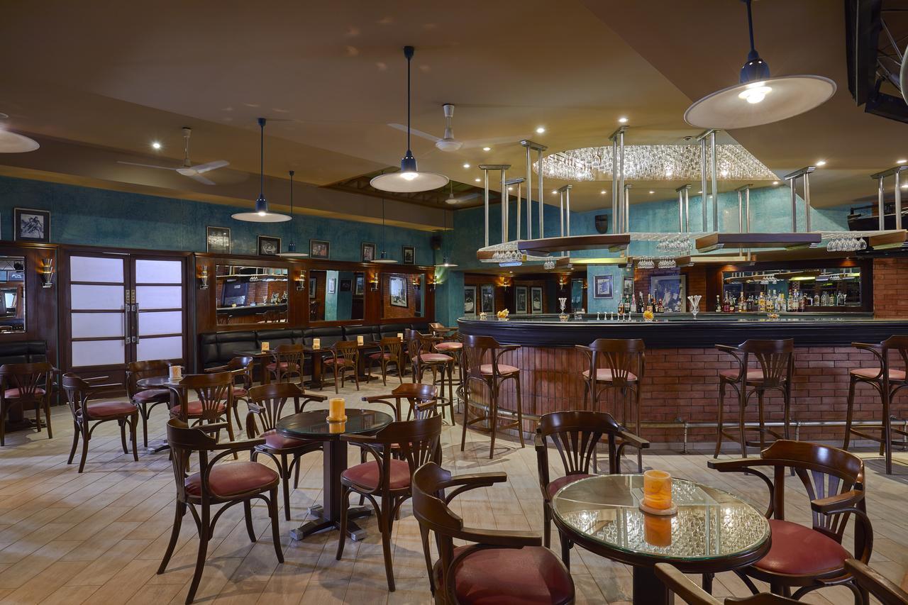 Iberotel Palace - Adults Friendly 16 Years Plus Sharm el-Sheikh Exterior foto The bar at the hotel