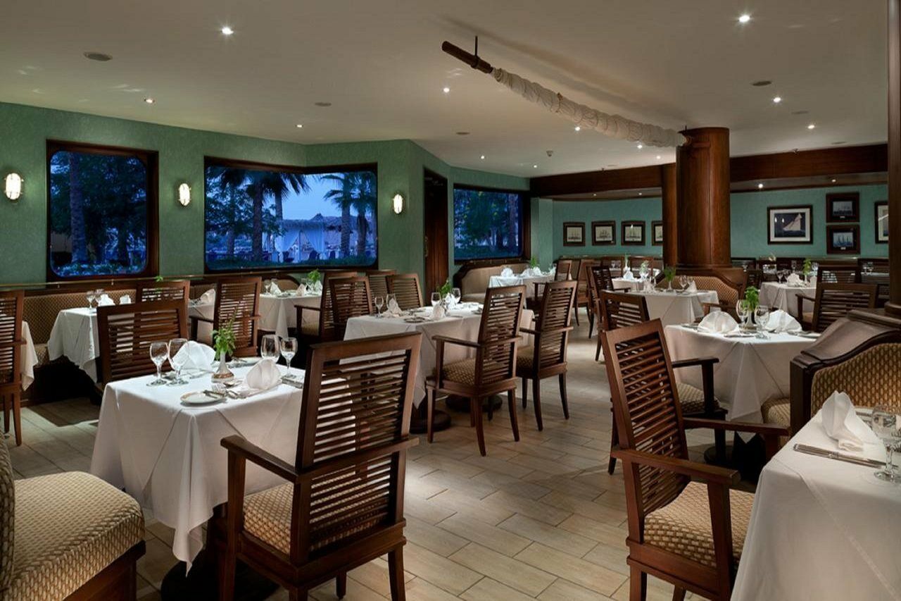 Iberotel Palace - Adults Friendly 16 Years Plus Sharm el-Sheikh Restaurant foto The restaurant at the hotel